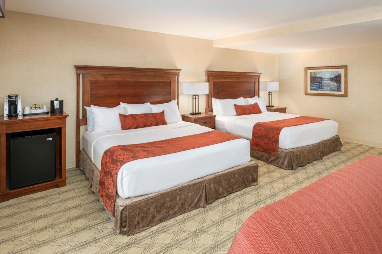 Deluxe Room with Two King Beds